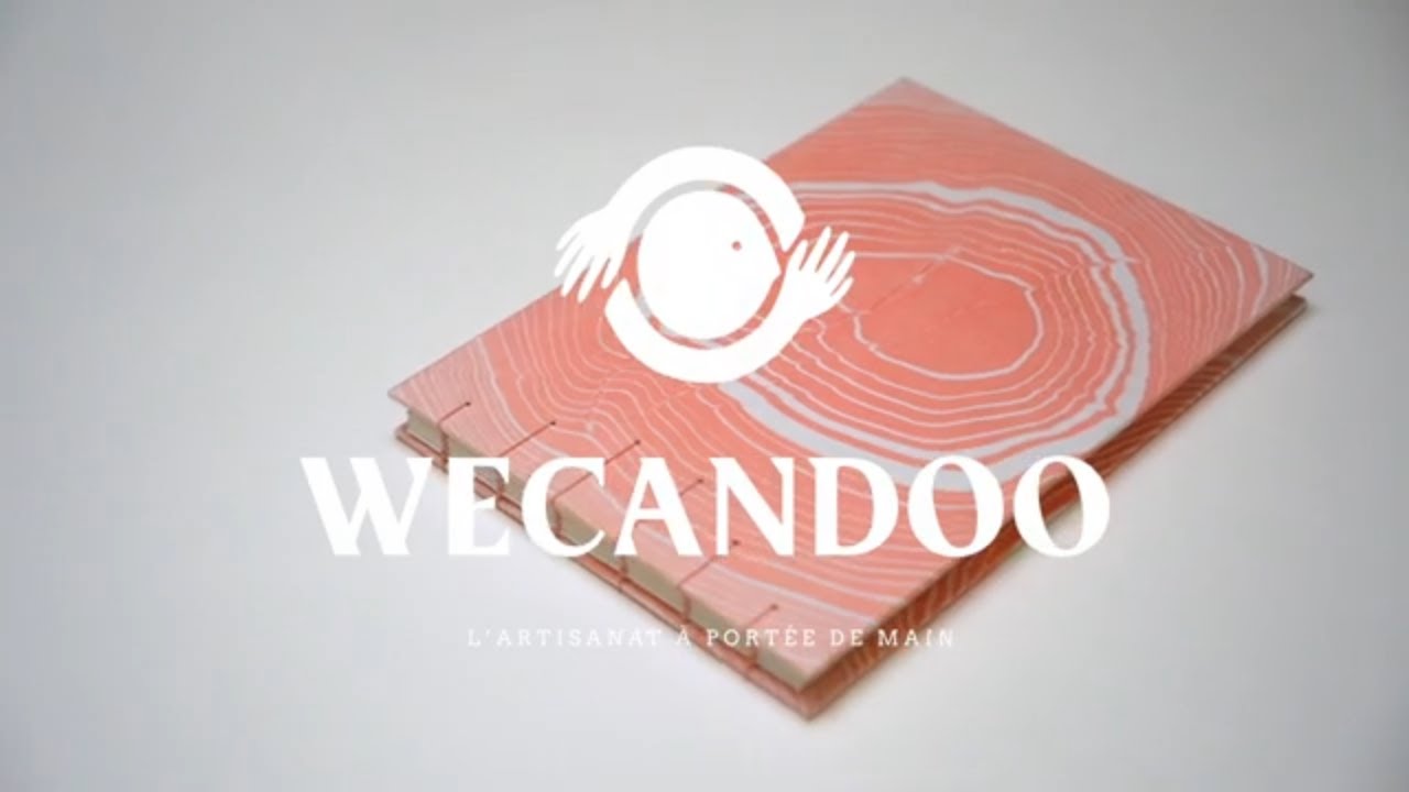 Initiez-vous au papier Suminagashi et reliez votre carnet A5 - Video