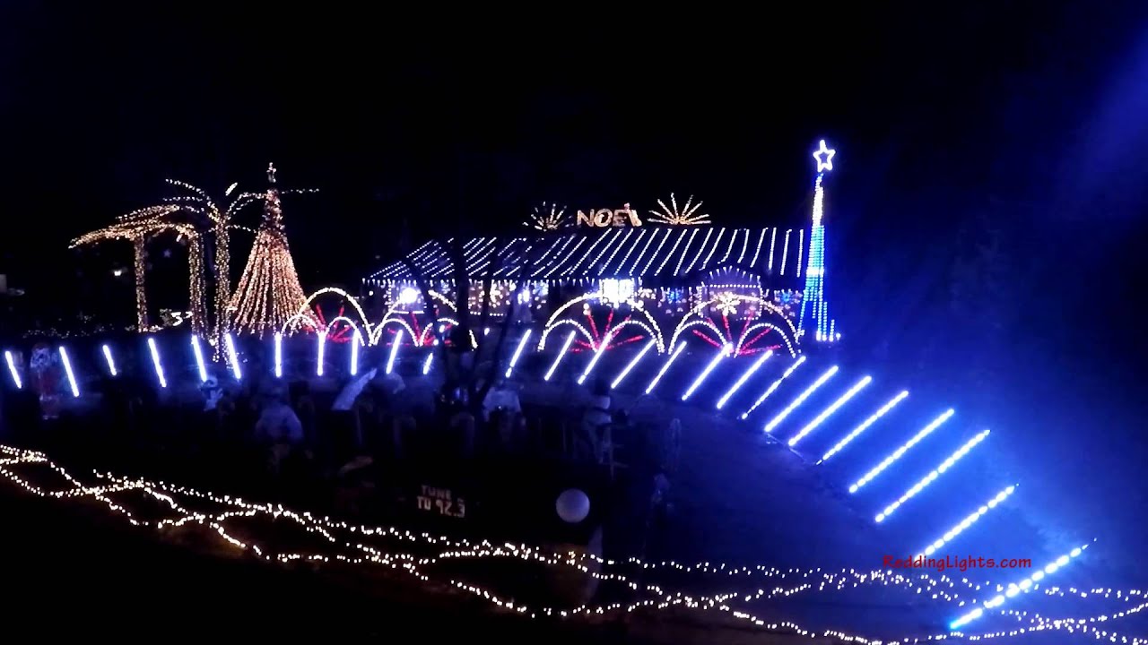 DRONE - 2015 Medley: Uptown Bass Shake It Dance Uma - Redding Christmas Lights