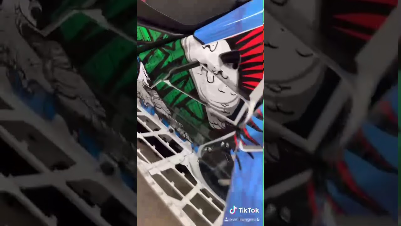 Deviant ink wrap on the new 850 turbo