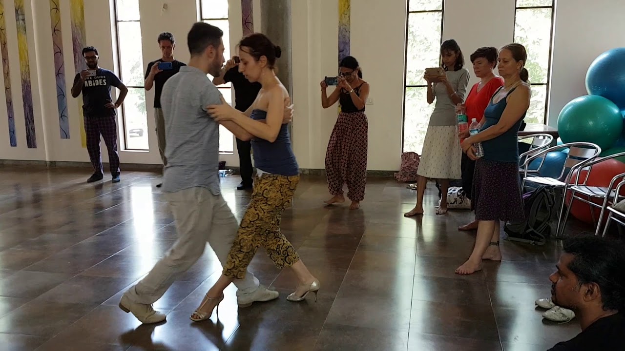 2nd cours _ Davide Baldanza & Antonella Fanfano ❤❤ @ Auroville Holi Tango Festival 2018 _  India