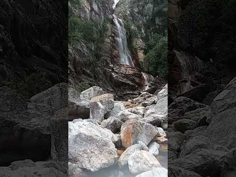 a cachoeira de pajeu  esse vídeo foi gravado dia 19 de fevei de 2026no acampamento só o véu d noiva