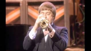 Woody Herman, Clark Terry, Pete Barbutti, Joe Williams,The Dukes of Dixieland - Live in Houston 1985