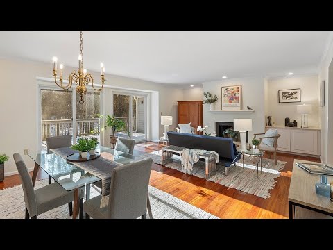 5 Birchwood Lane, Unit 5, Lincoln MA - Smartly Renovated 1-Level Condo in Sought-After Neighborhood