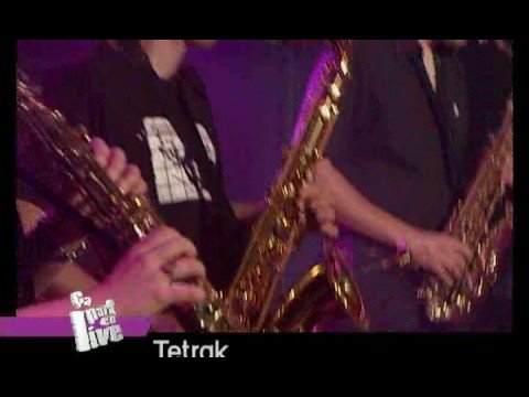Tetrak - quartet de saxophones et batterie