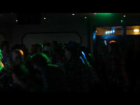 Janey kirk singing live at Airdrie WmClub. Feb 2018