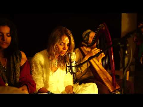 Liberdade - Daniela Gun feat. Amanda Serena, Luiz Cantoni, Cantante Dourado & Luiza Rosa