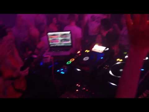 CHRIS DI PERRI @ 102 // SOLAR elektro-sound