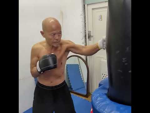 ジャブ #南里宏 #空手 #大山倍達#喧嘩 #格闘技 #RIZIN #K1 #極真 #試割り #極真カラテ #押忍 #武道 #鍛錬 #師範 #伝説の空手家 #ブレイキングダウン #魔裟斗 #護身術