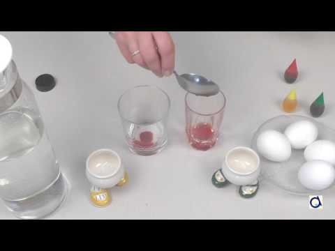Teindre des oeufs avec du colorant alimentaire