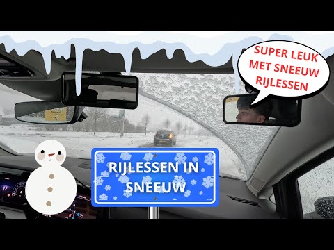 CODE ORANGE ❄️ | Driving lesson in a snowstorm... and Thomas just dares to drive 🚗