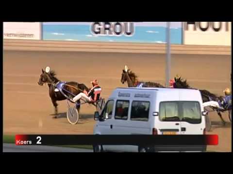 Victoria Park Wolvega 27-10-2012 koers 2 ZIOLETTA D - R. EBBINGE BREEDERS CROWN MERRIES TROOST