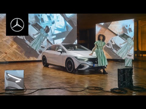 Innovations by Mercedes-Benz: Magical Garage