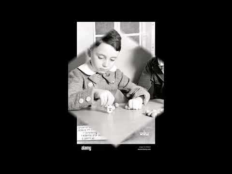 Cantor Avraham David Fuchs Z"L - Chanukah Lied (Hebrew Alliance Chanukah Concert 1979)