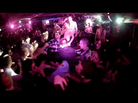 Pinokio u Zemlji Cuda - Killing in the name (RATM live cover)