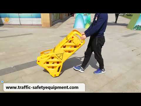 Portable Mobile Expandable Safety Plastic Barrier Maxpand to 3.5 meters
