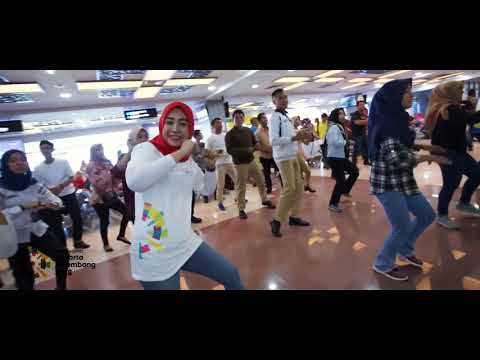 FLASH MOB - ENERGY 0F ASIA - MINANGKABAU AIRPORT
