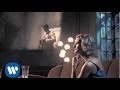 Irene Grandi - Qualche stupido "Ti amo" (Somethin' stupid) (Official Video)