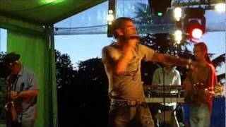 Police/Pierpoljak - PIERPOLJAK & LE HOMEGROWN BAND @ Poissy - 02/07/2011