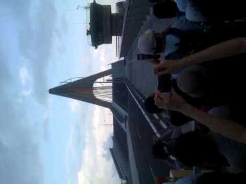 Donggang Pengwan cruzando a ponte marítima