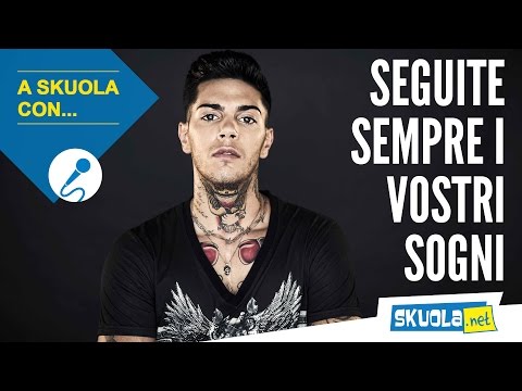 Emis Killa si racconta: intervista esclusiva per Skuola.net