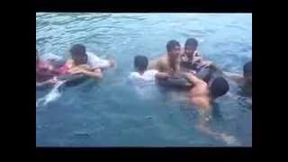 preview picture of video 'Berwisata Ke Pantai Sulamadaha SMPN 1 Kota Ternate'