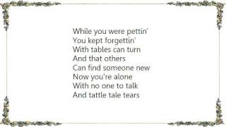 Faron Young - Tattle Tale Tears Lyrics