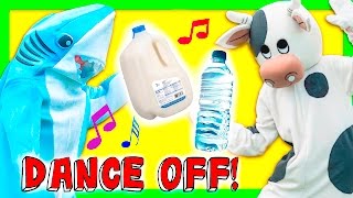 DANCE CHALLENGE Cow vs Shark TheEngineeringFamily Funny Kids Chalenge Toys Video