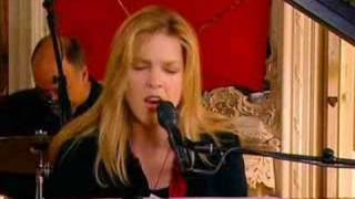 Diana Krall - Abandoned Masquerade