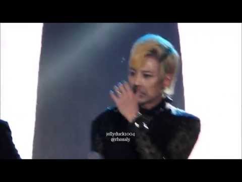 141005 KNATION - Taehee busy wiping his sweat