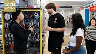 Compradores acuden al mayor mercado mayorista del mundo durante las vacaciones del Día Nacional