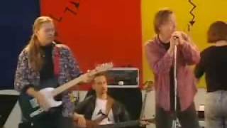 Kolmas Nainen: Tästä Asti Aikaa (live in Turku 1994)
