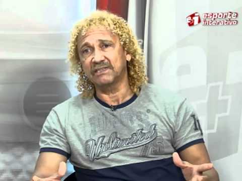 "O treinador do Chelsea conseguiu para o Barcelona"