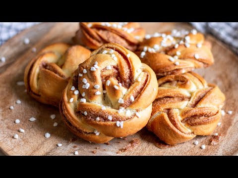 Delicious cinnamon rolls – easy & fluffy to make yourself