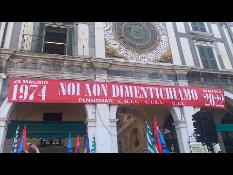 28 maggio 2022: una piazza Loggia gremita, colorata e giovane per ricordare la strage
