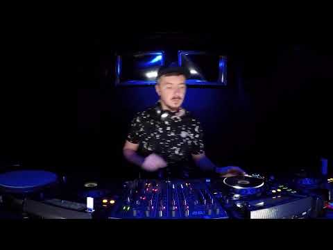 The Blue Oyster: Simba / 28.11 / 19 - 20