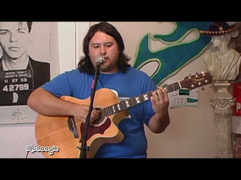 Iration - "Falling" - Acoustic at The MoBoogie Loft