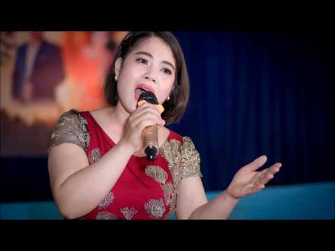 Thể hiện bởi Lê Loan
