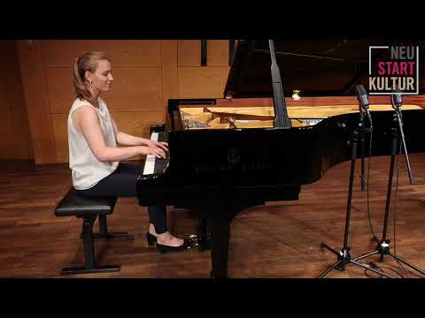 5. Walz-Scherzo, Dances of the Dolls by Dmitri Schostakowitsch - Magdalena Haubs