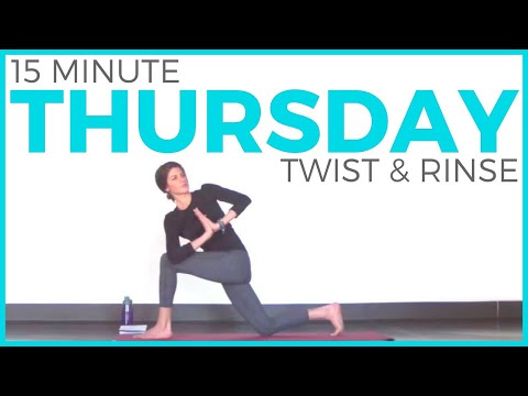 Thursday (7 Day Yoga Challenge) Twist & Rinse Vinyasa Yoga Routine | Sarah Beth Yoga