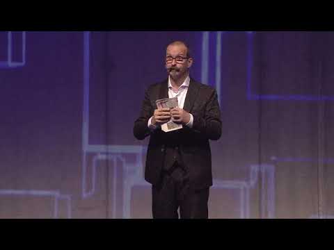 Torn and restored newspaper by German magician Axel Hecklau