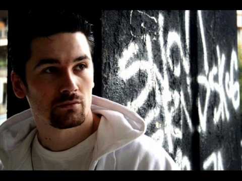 Deniro - Intro (Serbyan rap)