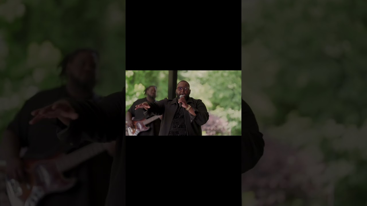 Promotional video thumbnail 2 for Vic Vocal Experience