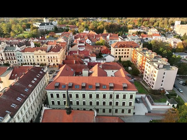 youtube: Rekonstrukce Základní a Praktické školy Svítání v Pardubicích