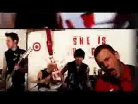 BEAT UNION-She Is The Gun