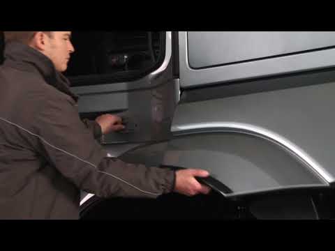 Mercedes-Benz Actros Tutorials - Tool Storage
