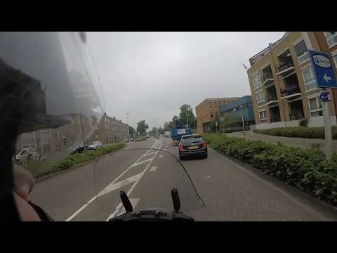 91-LHG-7 Peugot 207: red light runner