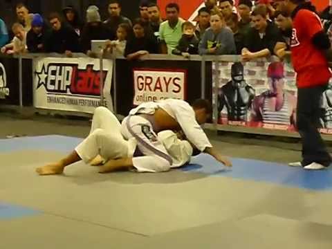 2014 NZ Grapplers fitness expo Hausdrin Tukaha Purple belt final
