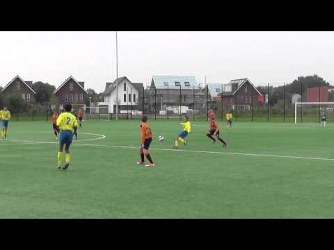 21 sept 2013 VV De Meern B2 - Delta Sports B1 com 1-2 Redding Rainier