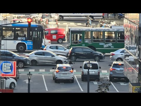 Calle Moreno y Avenida 9 de Julio, Buenos Aires, Argentina,  a 7 cuadras del Obelisco
