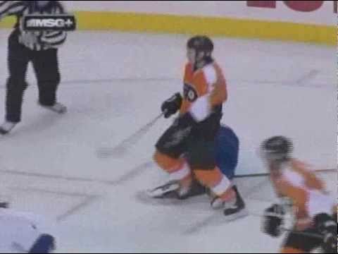 HNIC - Islanders/Flyers Highlights (October 30 2010)